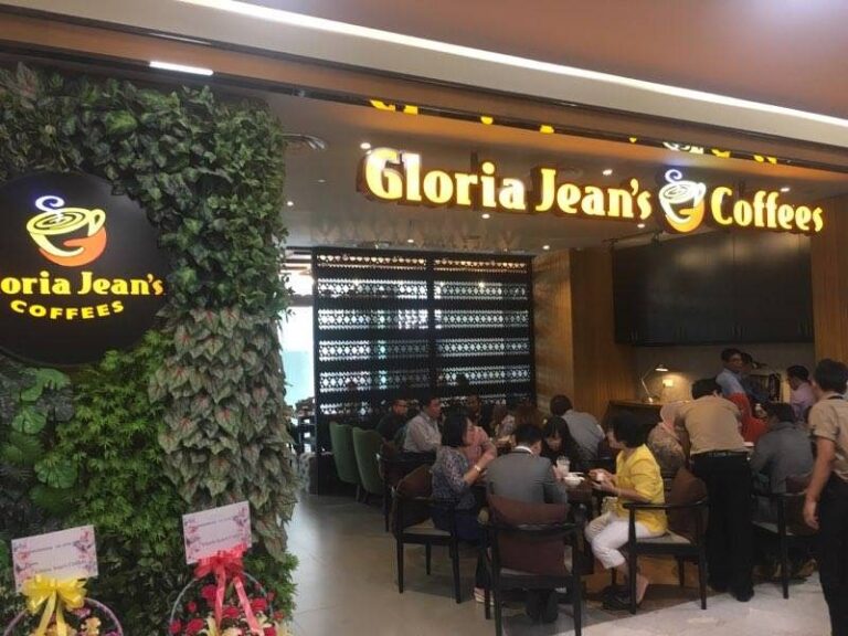Gloria Jeans Coffees 768x576